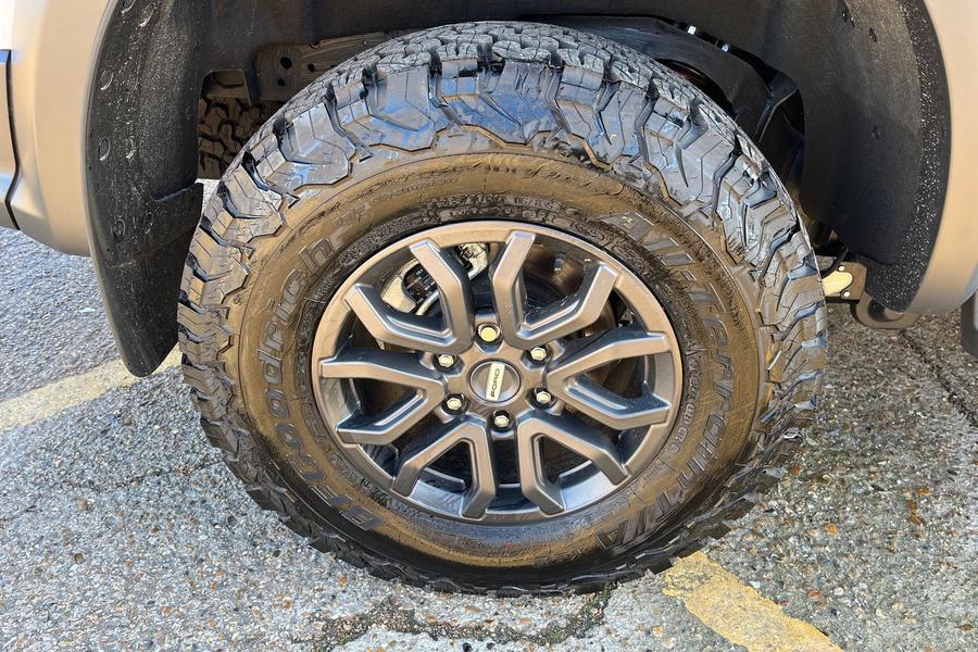 Ford RANGER Photo 3b285c4c-36ba-43ad-8649-4b4038d1d93d.jpg