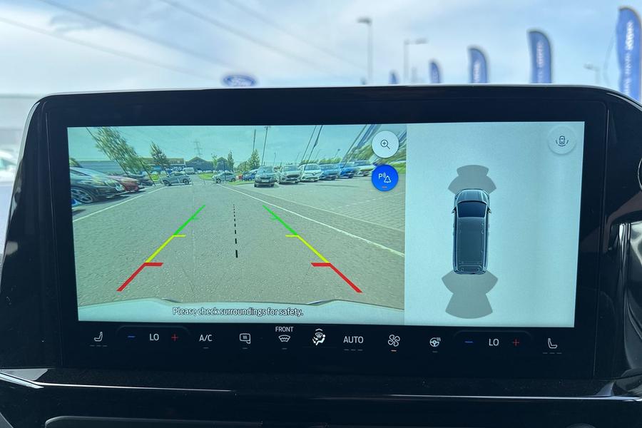 Ford TRANSIT CUSTOM Photo 3b4a6051-7a55-40ac-ad19-b0b8d411dba6.jpg