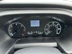 Ford Transit Photo 9