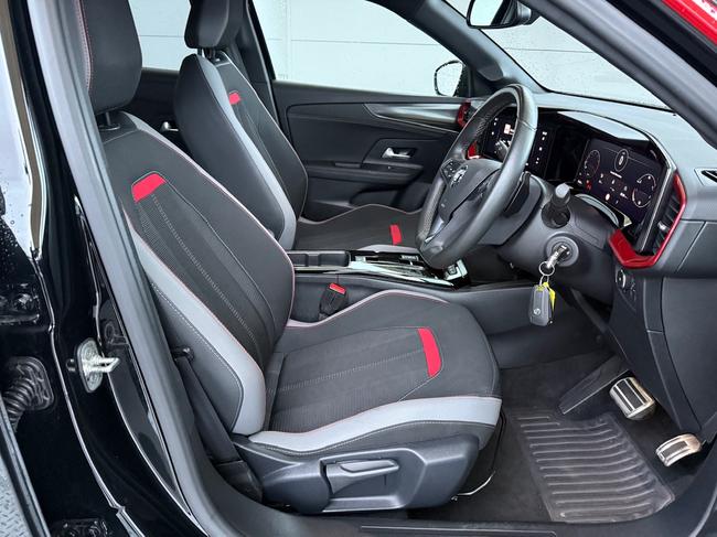 Vauxhall Mokka Photo 3b570c19-f41e-4832-91ba-1b0d5e7ebc3d.jpeg