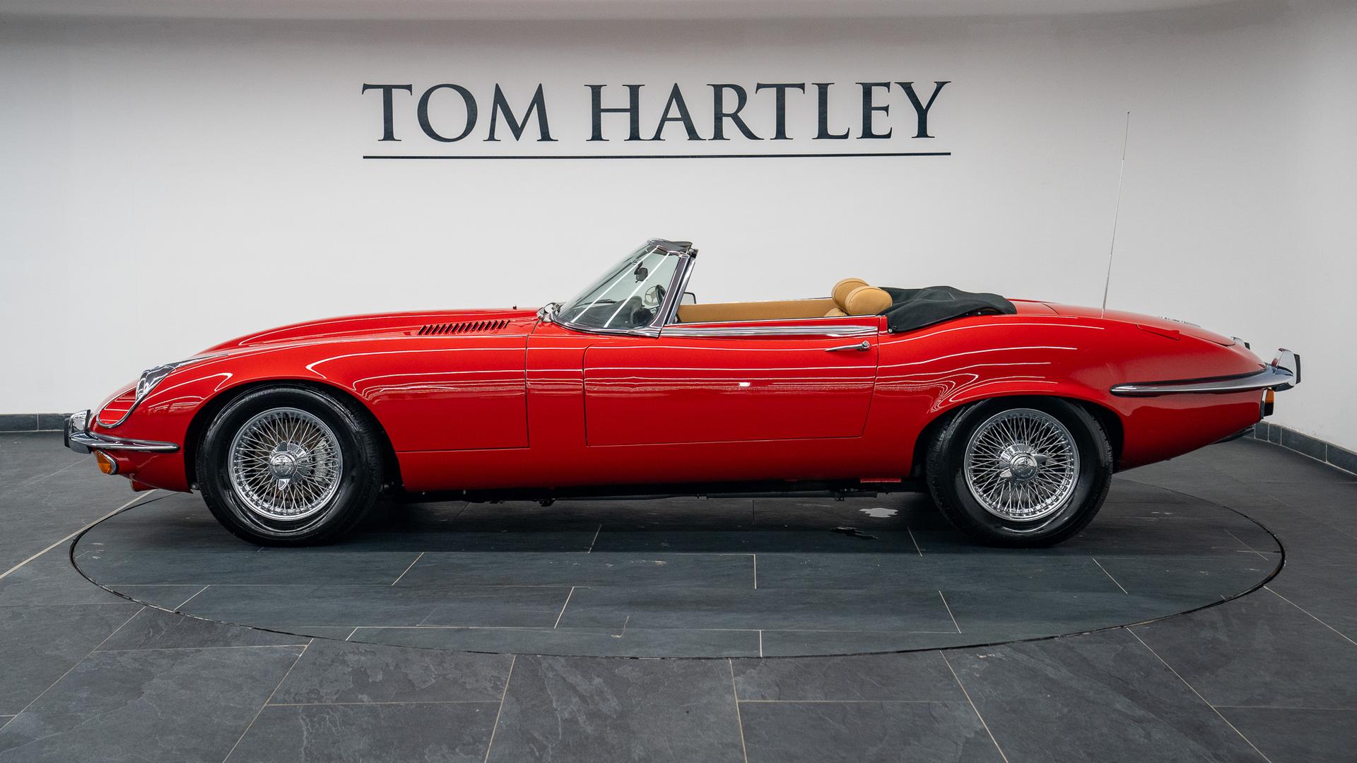 Jaguar E-Type Photo 3b586b41-b96d-4258-bf6c-596180b12673.jpg