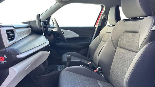 Suzuki Swift Photo 3b5fb622-8bce-4486-b4ce-df41e967b872.jpg