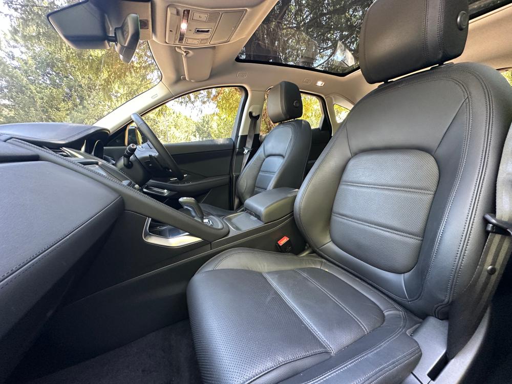 Used Jaguar E-PACE GU19NFR 28