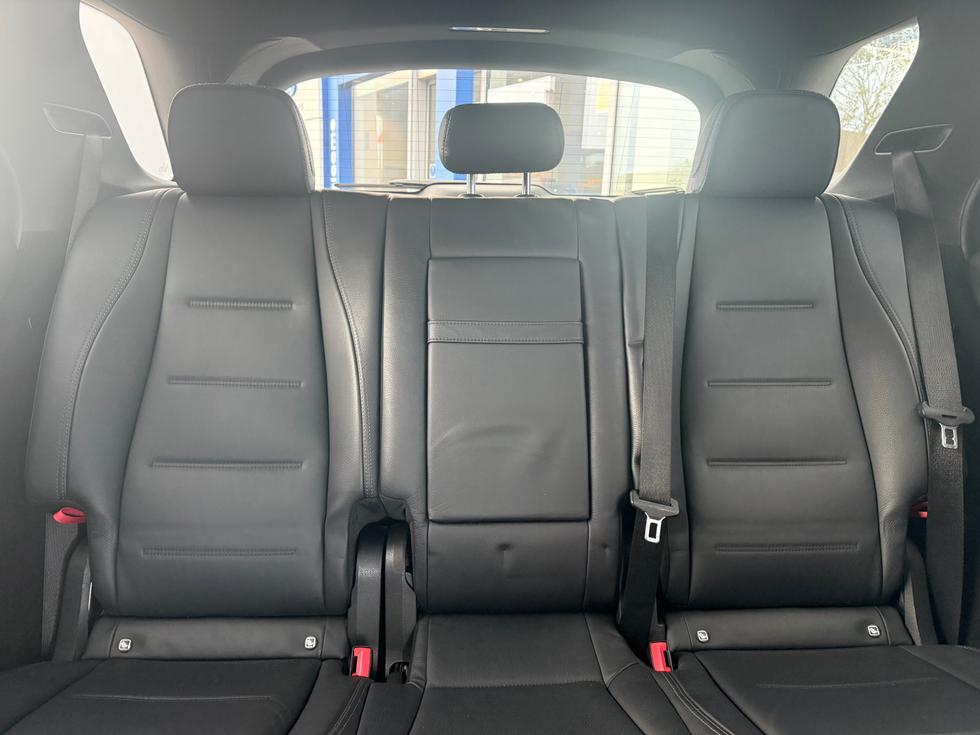 Mercedes-Benz GLE Photo 3b6f9202-2e5a-4aeb-9bbc-96a5d5032ddd.jpeg