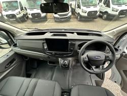Ford Transit Photo 9