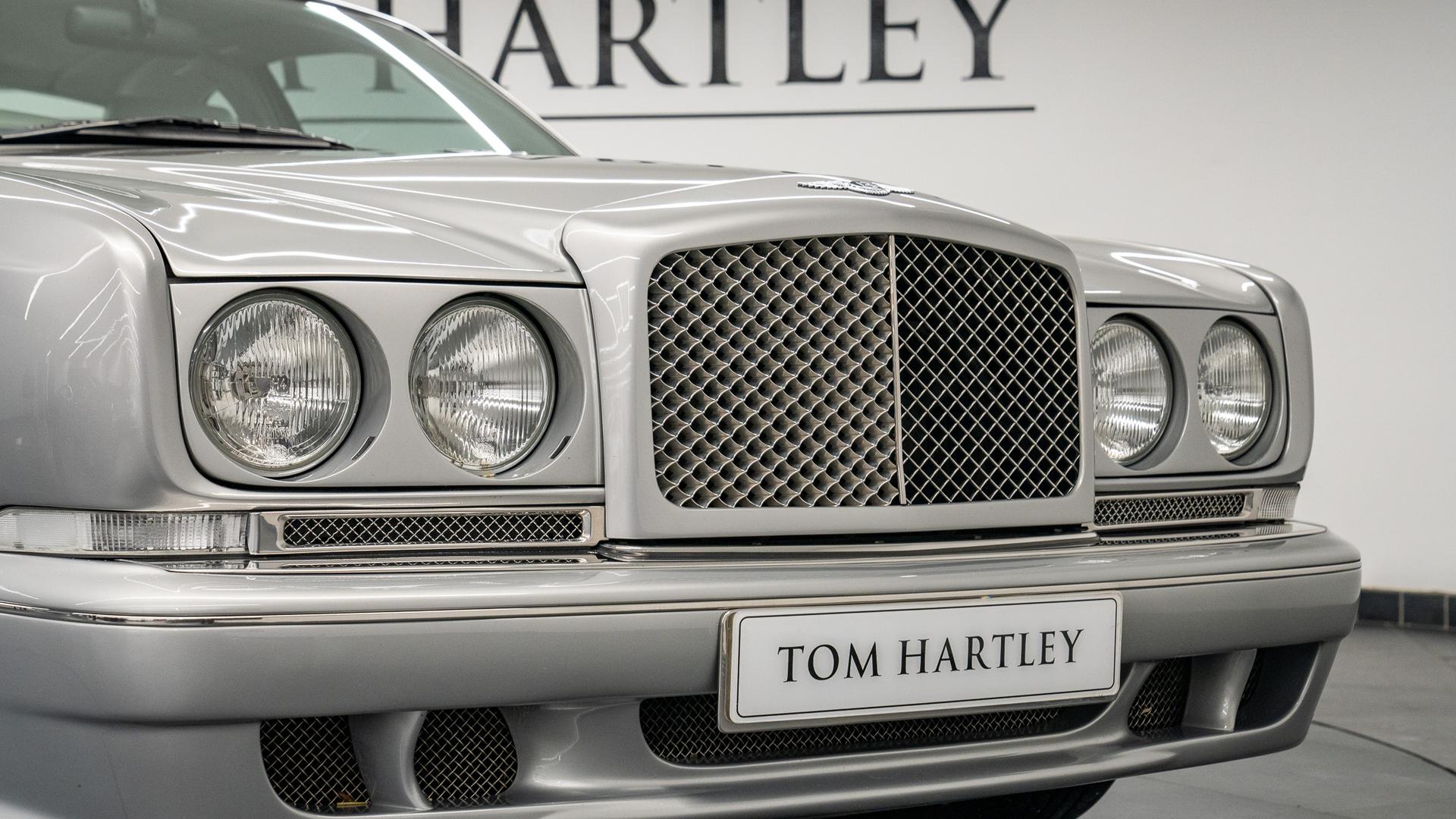 Bentley Continental Photo 3b958854-0a94-49f3-a23b-2edef761939b.jpg