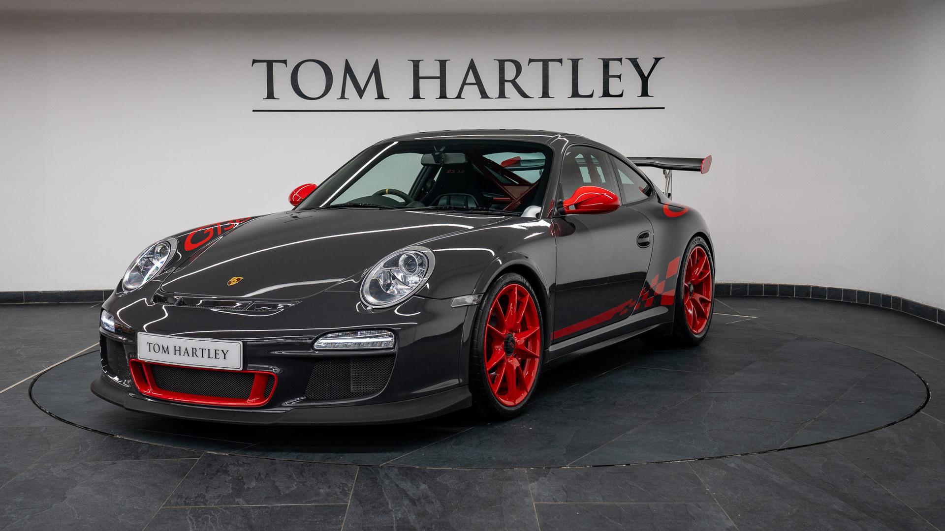 Porsche 911 Photo 3bb2b0e8-73b2-44ba-a91a-3028611b241b.jpg
