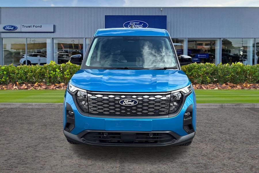 Ford E-TRANSIT COURIER Photo 3bc0ad54-02ff-4689-91ca-3a476d8b1d1d.jpg