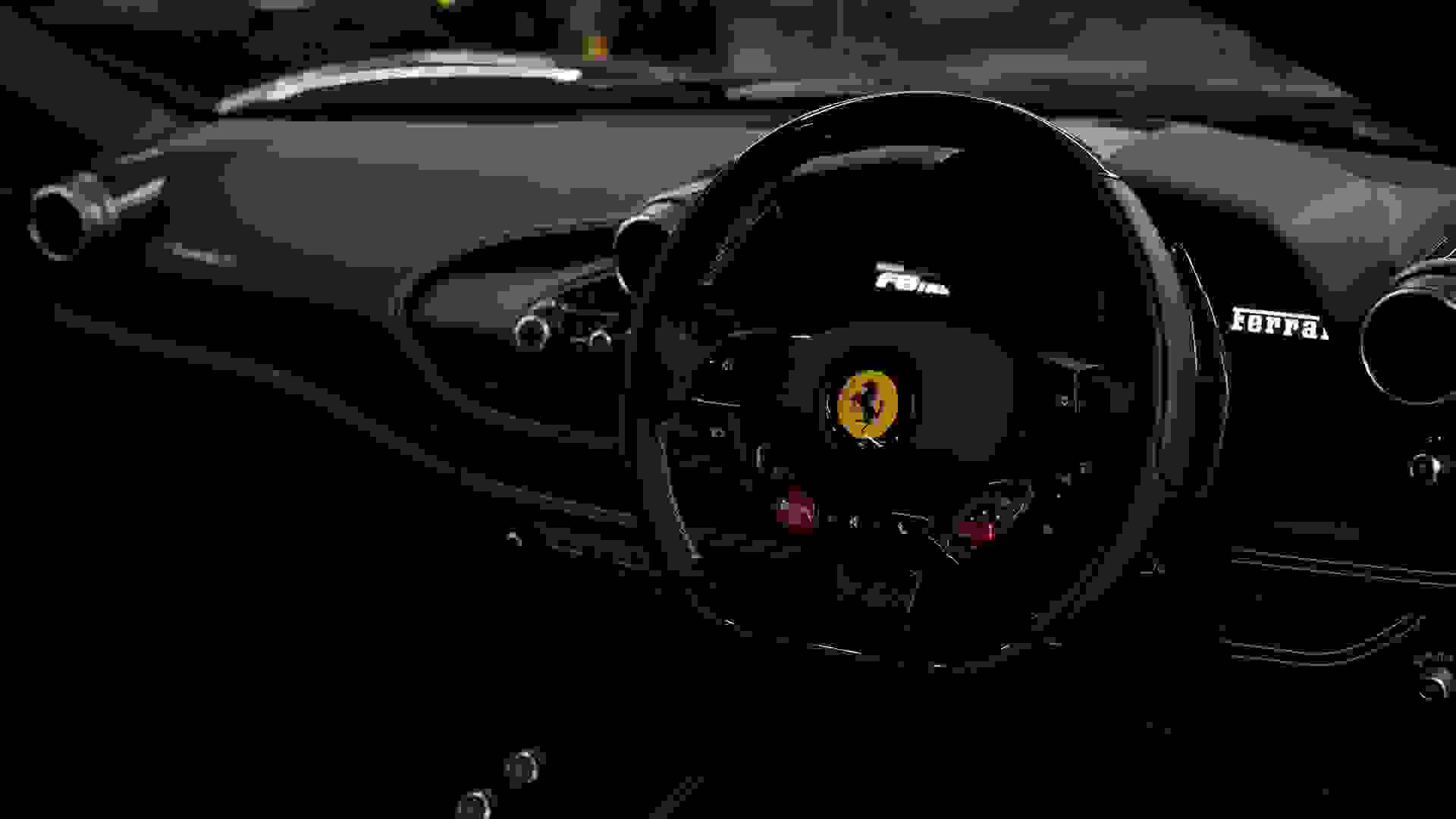 Ferrari F8 Photo 3bd938e3-fb69-4403-b0c5-1fdfae17dfae.jpg
