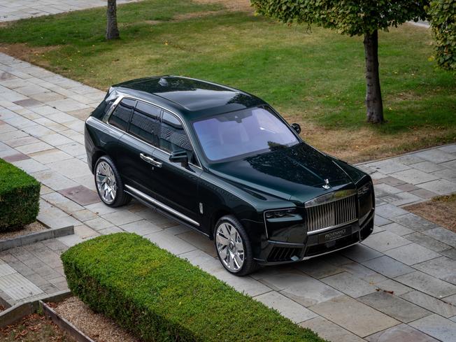 ROLLS-ROYCE Cullinan Series II Photo 19