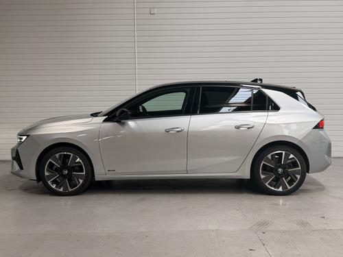 Vauxhall Astra Electric Photo 3be51339-c63a-4633-b189-78092e038f19.jpeg