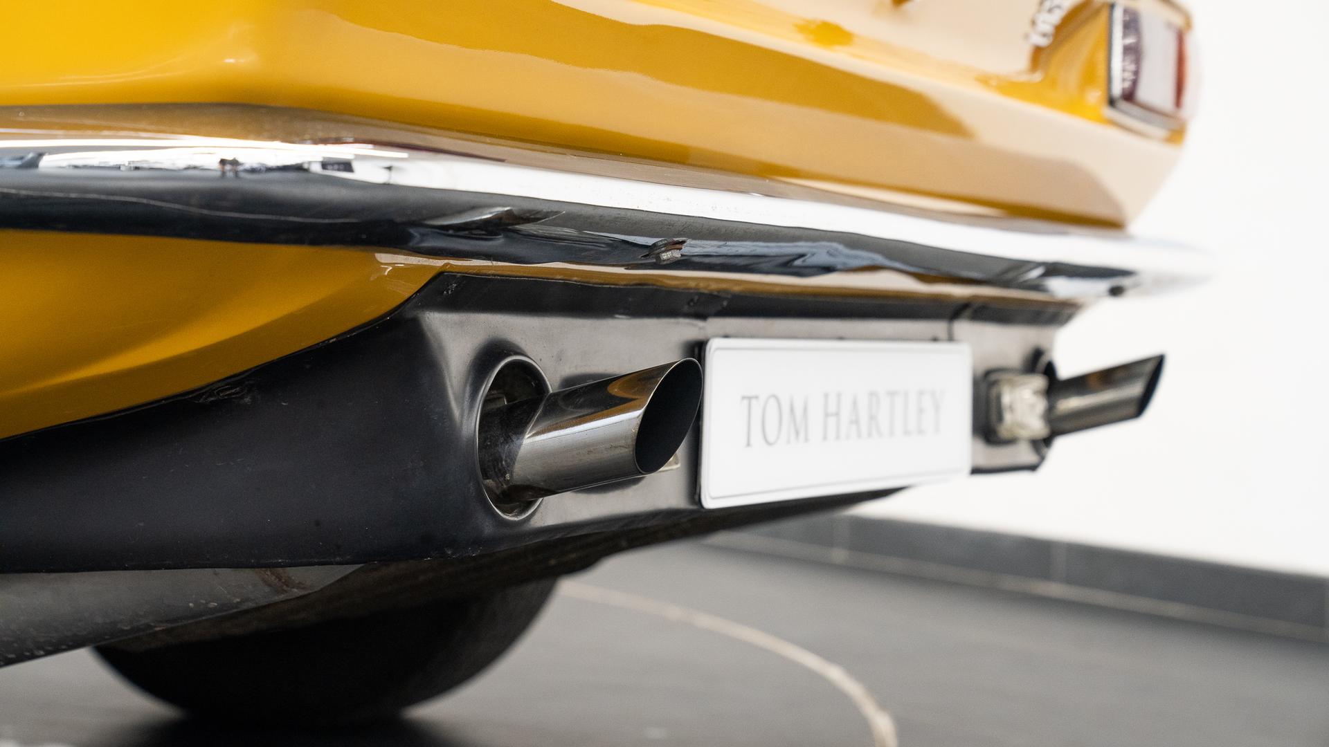 Aston Martin DBS Photo 3bee8c76-a001-4fda-a204-ac64db3ab2c5.jpg