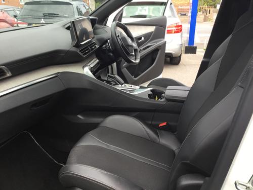 Peugeot 3008 Photo 3c002346-481c-4f62-91ea-e81d662de243.JPG