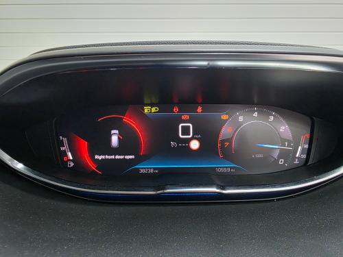 Peugeot 3008 Photo 3c0035ab-2fa6-4990-831f-f4a65050ed6d.jpg
