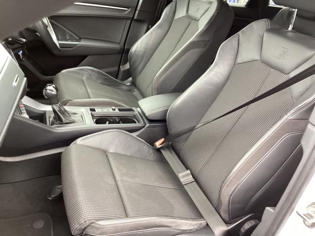 Audi Q3 Photo 3c0d7f34-03fa-4c01-a911-26a72568731c.JPG