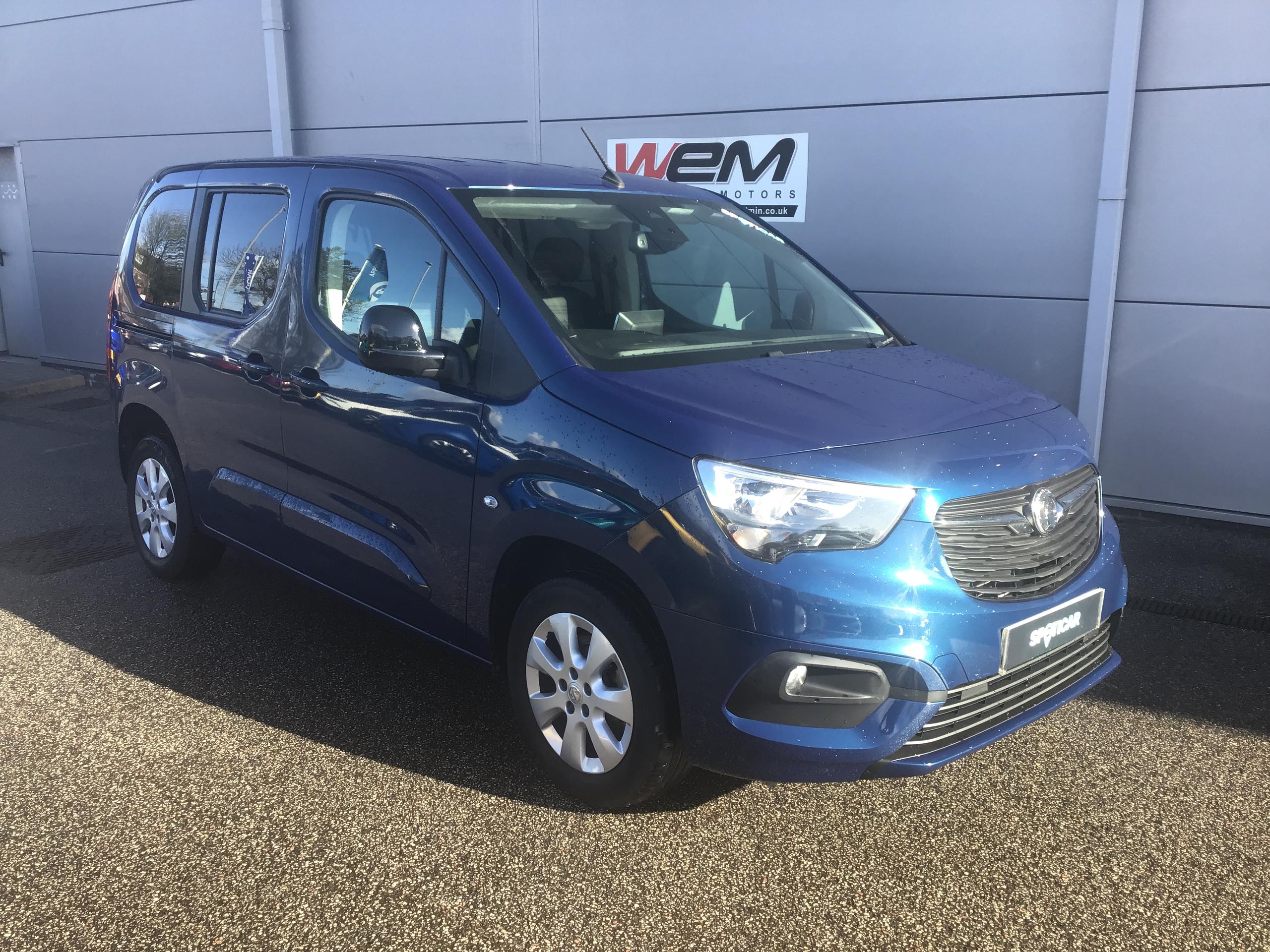 Vauxhall Combo Life Photo 0