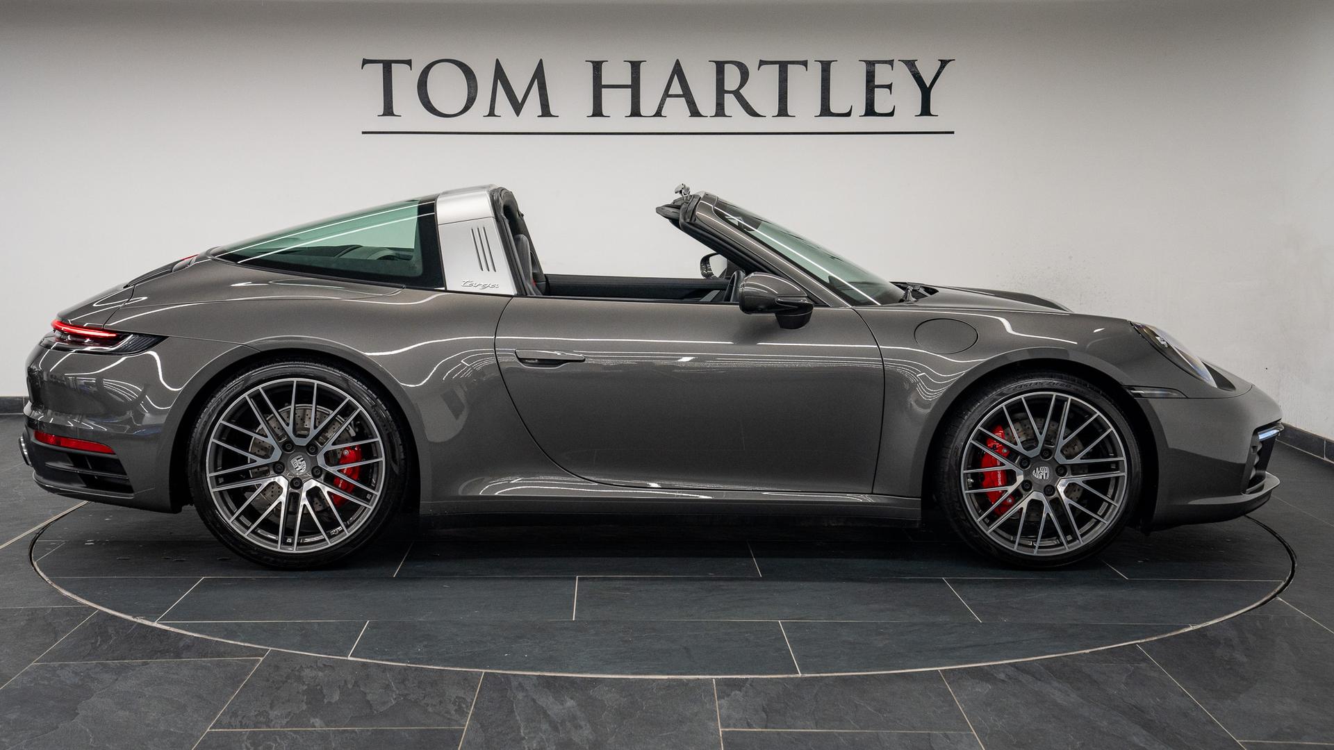 Porsche 911 Photo 3c127dc7-58d7-45eb-b067-edb398abd5a9.jpg