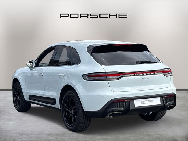 PORSCHE Macan Photo 5