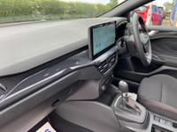 Ford Focus Photo 17