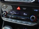 Hyundai IONIQ Photo 17