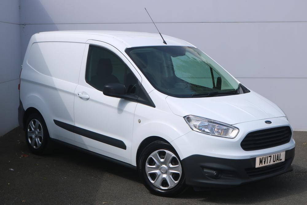 Used 2017 Ford TRANSIT COURIER TREND TDCI at Day's