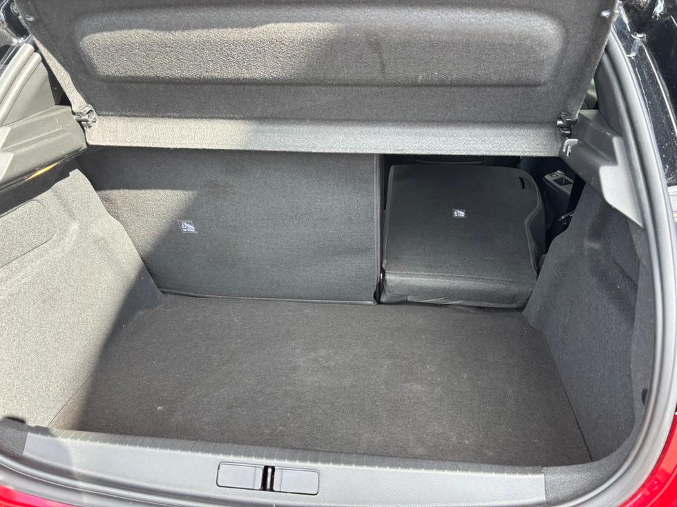 Vauxhall Corsa Photo 3c2ebcf2-021a-4a2d-ac5d-03b0cb149f84.JPEG