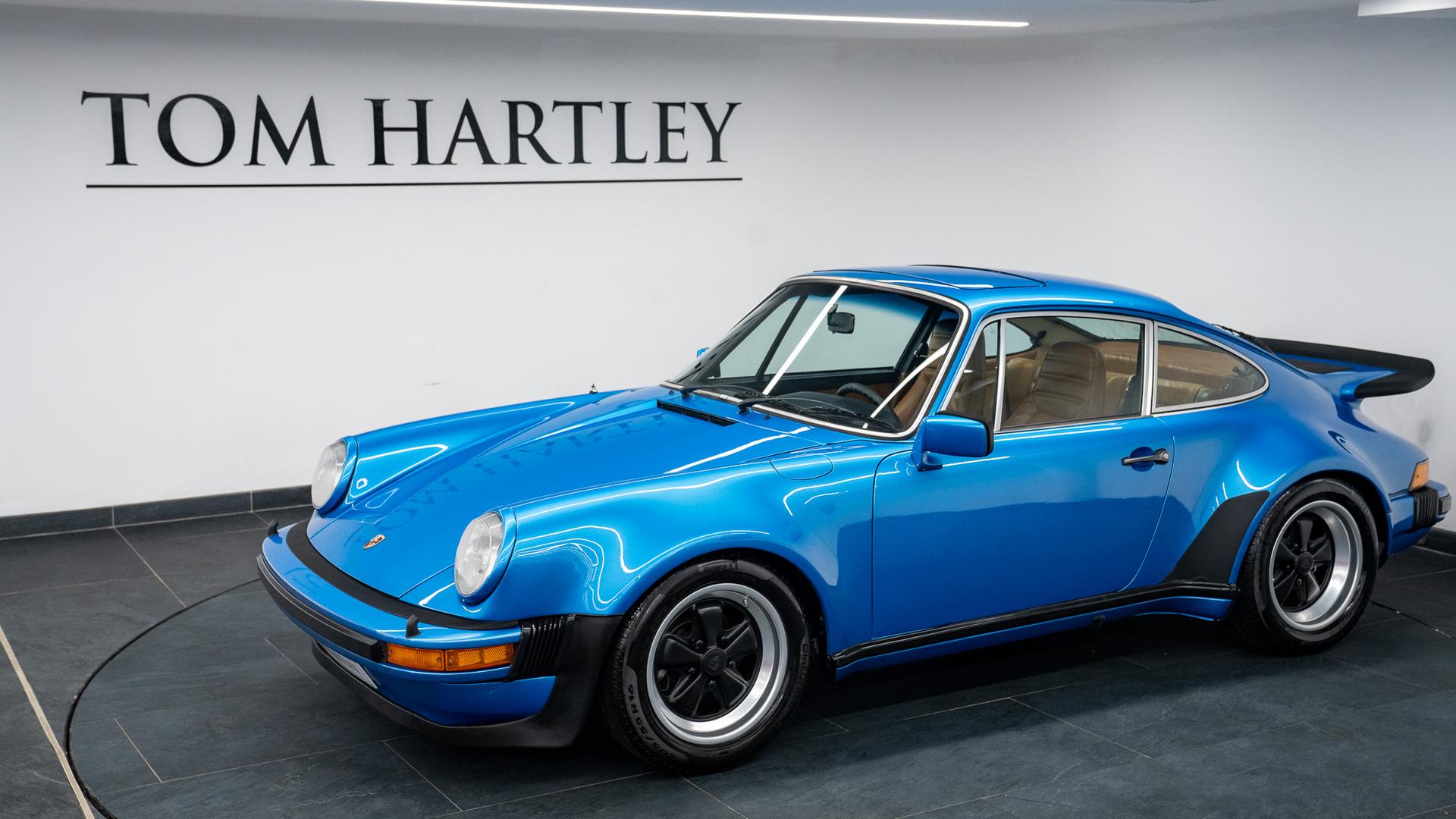 Porsche 911 Photo 3c36f612-07a8-4572-be26-0818edee1916.jpg