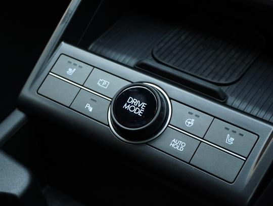 Hyundai KONA Photo 3c3a46de-78db-43ae-9615-9fa6a6eea64d.jpg
