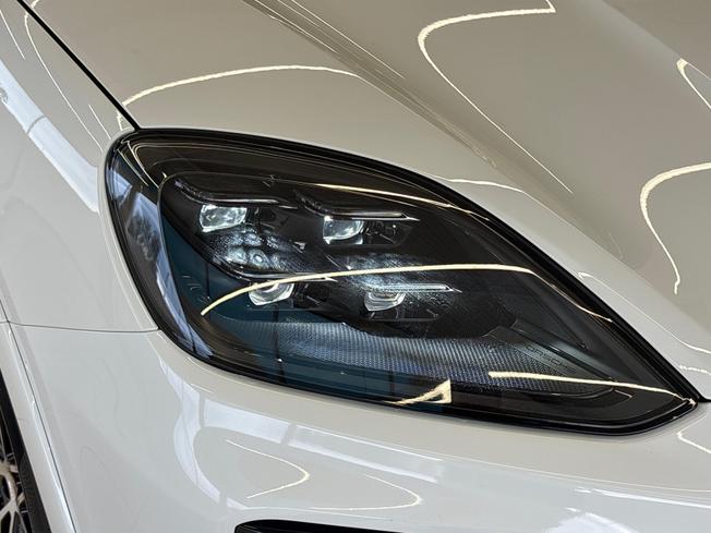 PORSCHE Cayenne Photo 21