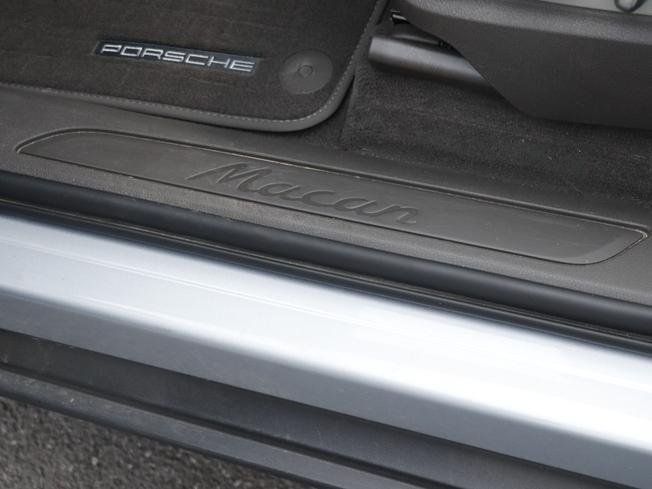 PORSCHE Macan Photo 33