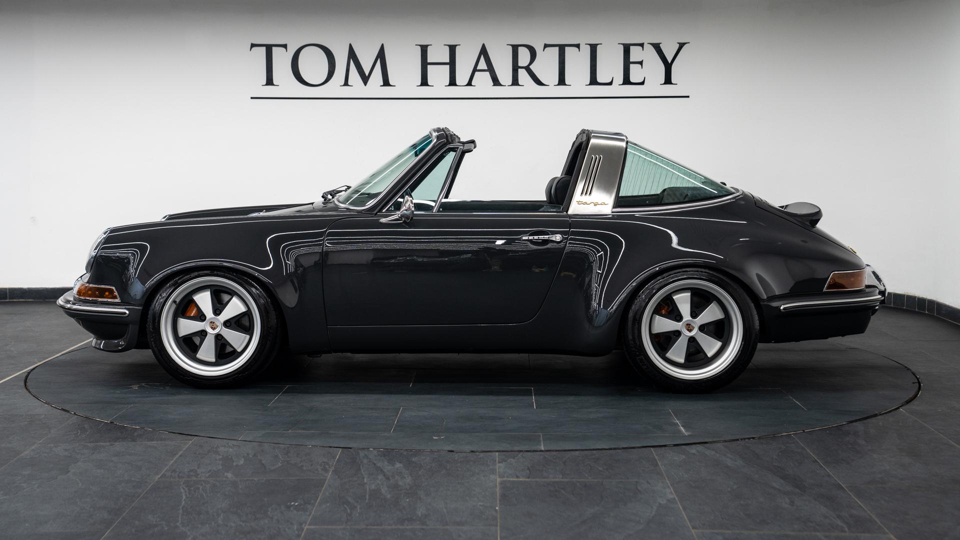 Porsche 911 Retro Works Photo 3c643b8b-4cdc-4f31-b08a-6a32793dbfa0.jpg