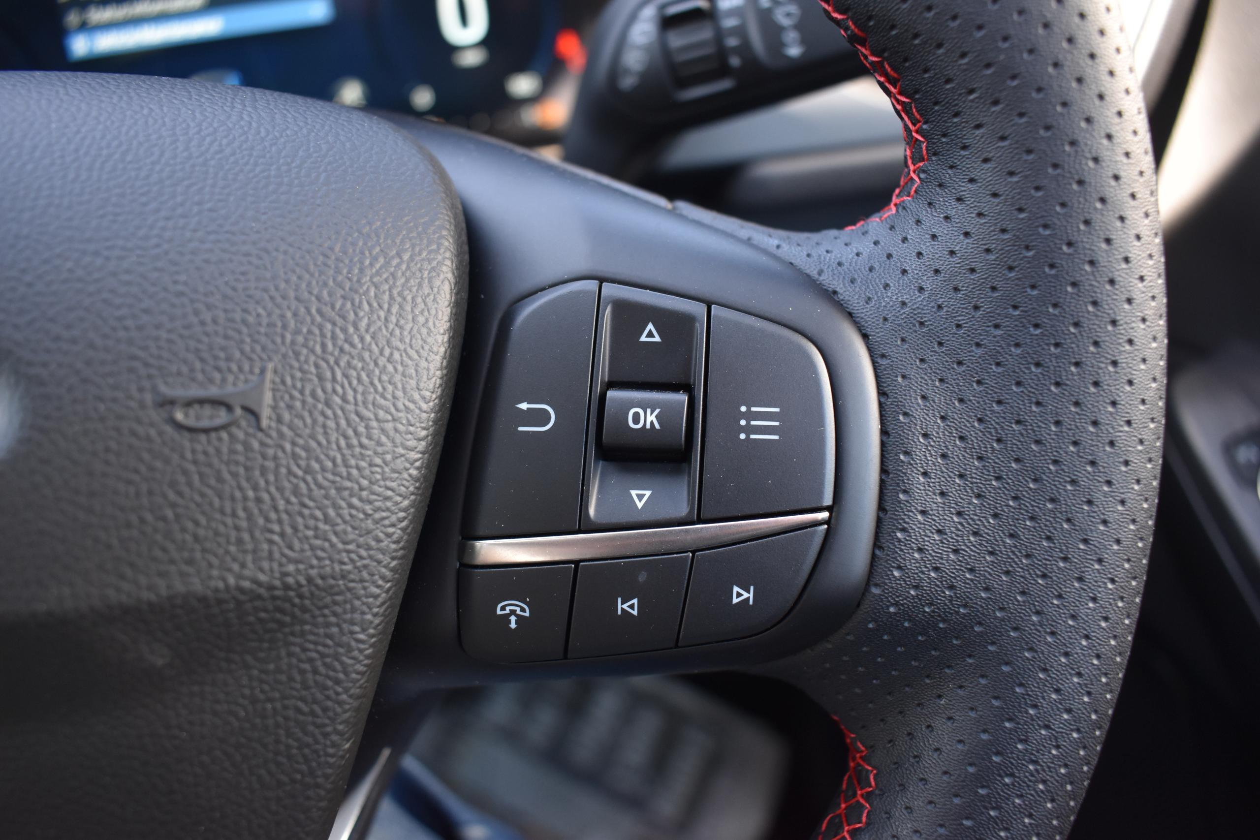 Used Ford KUGA EO75XVK 28