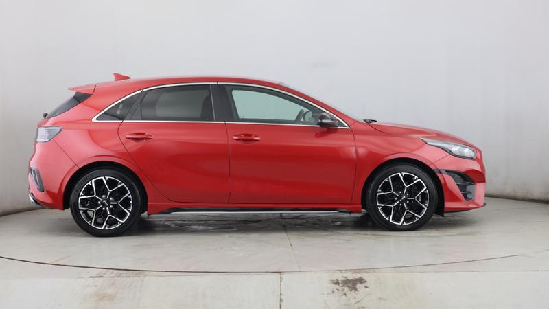 Kia Ceed Photo 3c9f5a6b-3d23-4139-9938-ba36ca7ac4bd.jpg