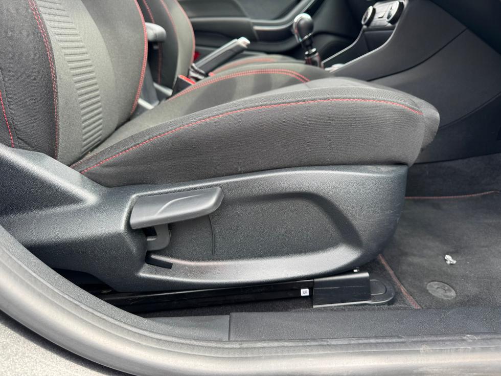 Ford Fiesta Photo 3ca0e241-ad9a-487b-85c2-a564e9425afe.JPEG