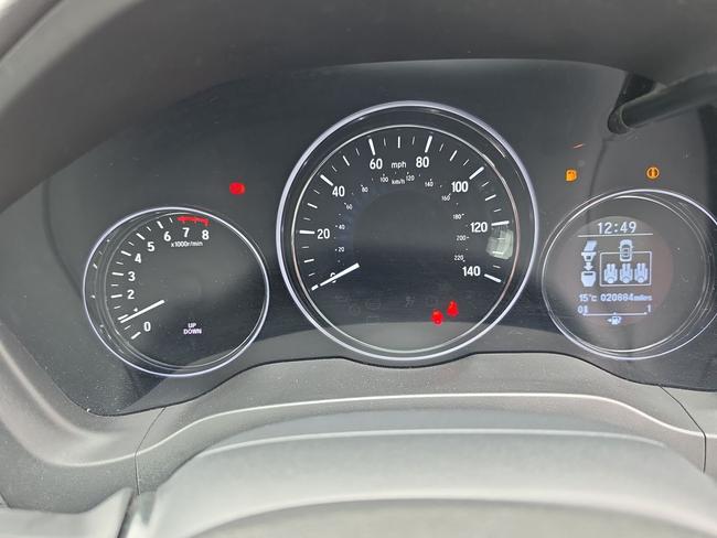 Honda HR-V Photo 3ced33b0-c3b2-4ca2-8ba6-e896038fee0b.jpg