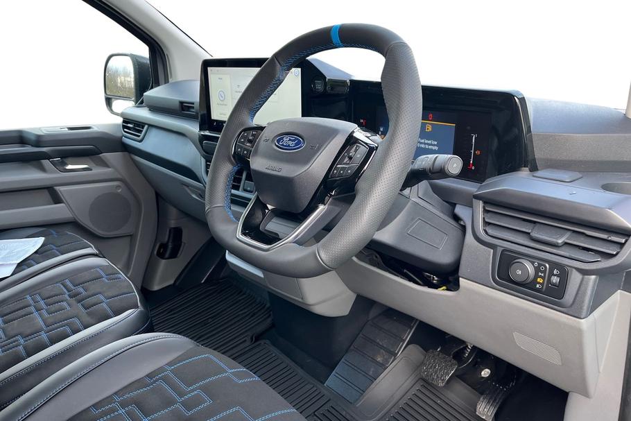 Used Ford TRANSIT CUSTOM CUSTOMMSRT01 14