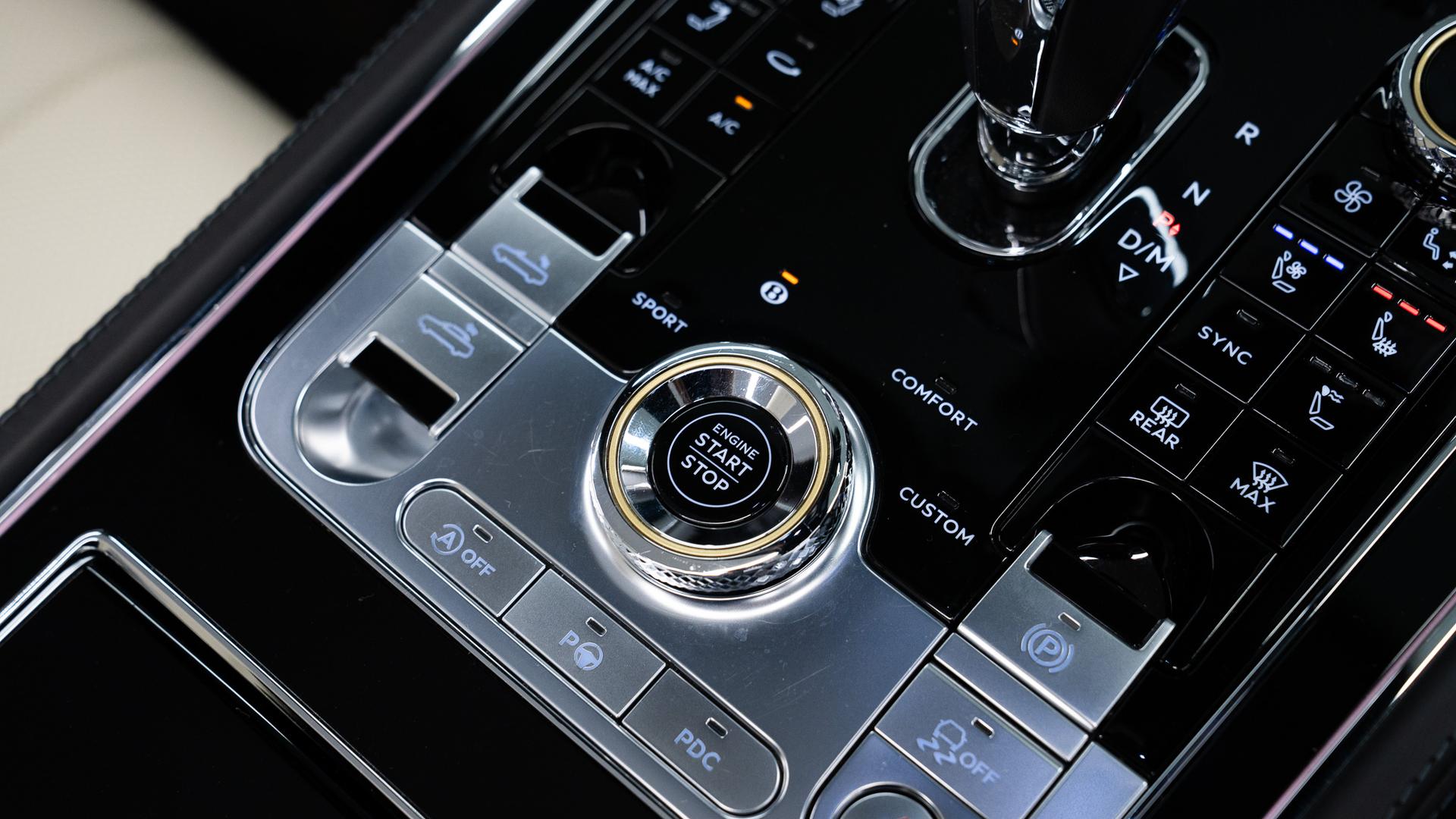 Bentley Continental Photo 3d094476-4e08-4e9c-83c3-c2e7638db66d.jpg