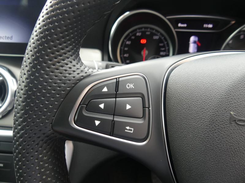 Mercedes-Benz GLA Photo 3d0e58c7-0549-4076-a6eb-840cb95f76ad.jpg