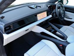 Porsche Macan Photo 3