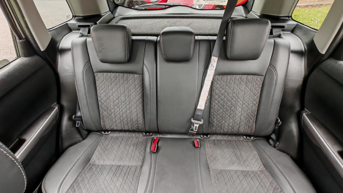 Used Suzuki Vitara BF19XXV 26