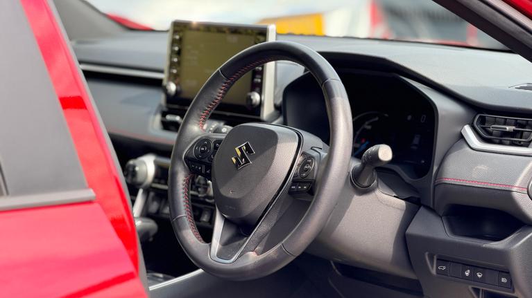 Used Suzuki Across VX72OXE 9