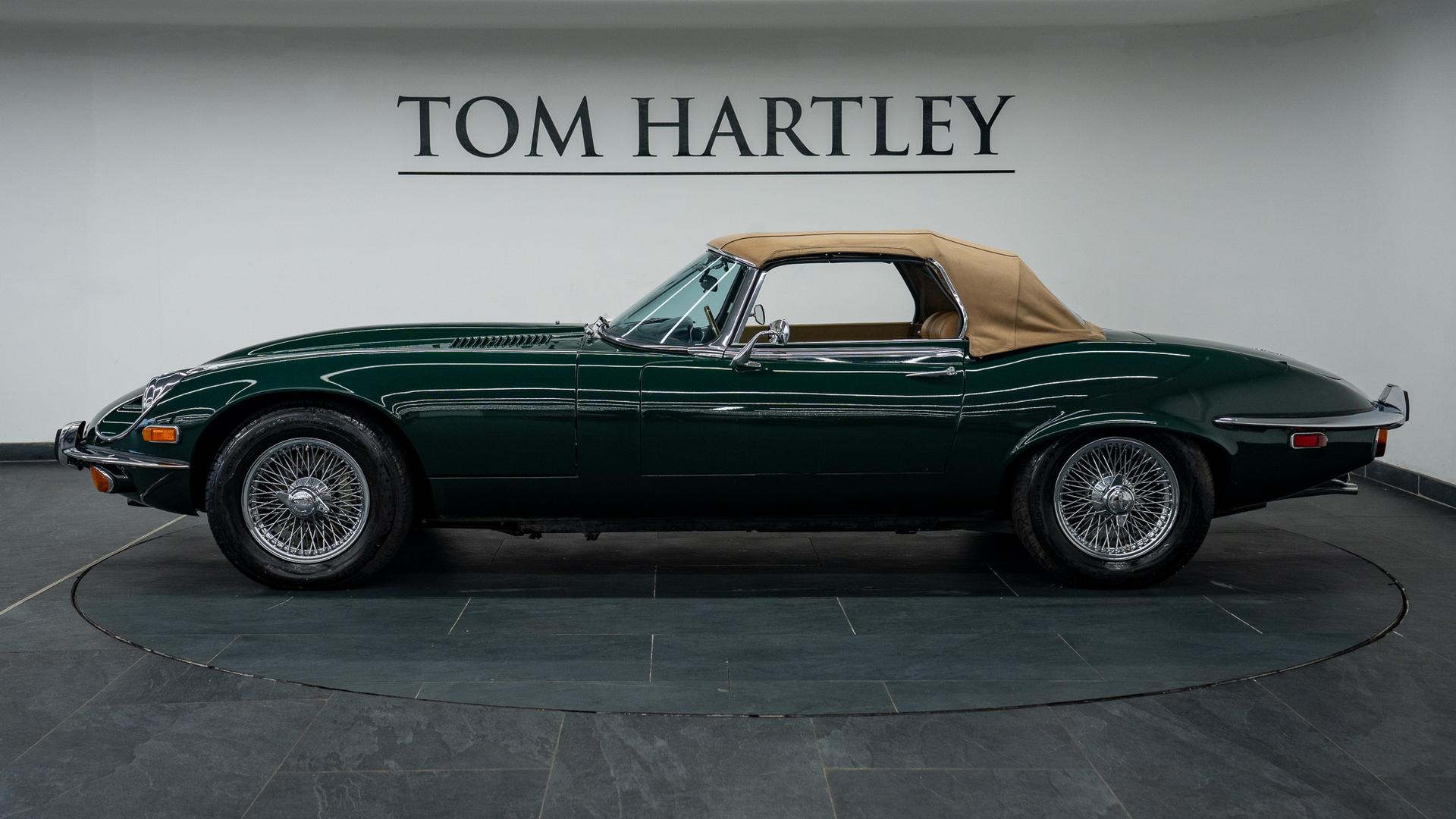 Jaguar E-Type Photo 3d4b7da7-22e3-449a-8dcd-d703afd9e303.jpg