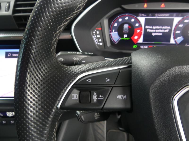Audi Q3 Photo 3d5e5846-479f-41c5-bd29-e2c745be5062.jpg