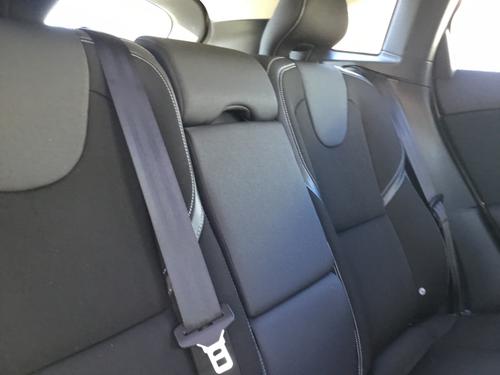 Volvo V40 Photo 3d6587db-925f-4b74-9dad-730dd277b656.JPG