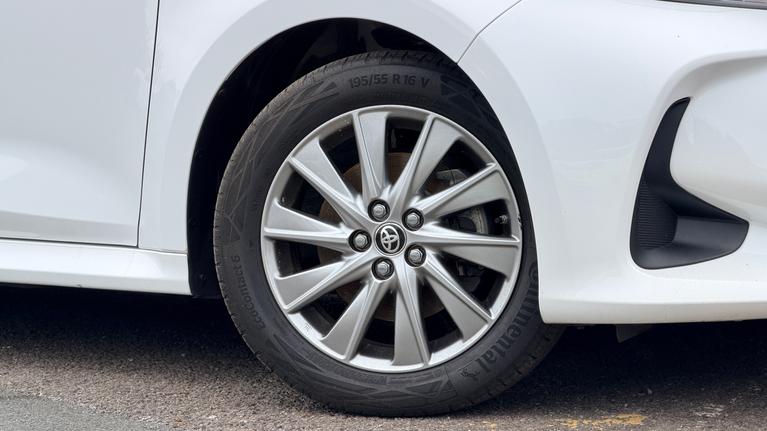 Used Toyota Yaris DC23CWZ 3