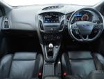 Ford Focus Photo 10