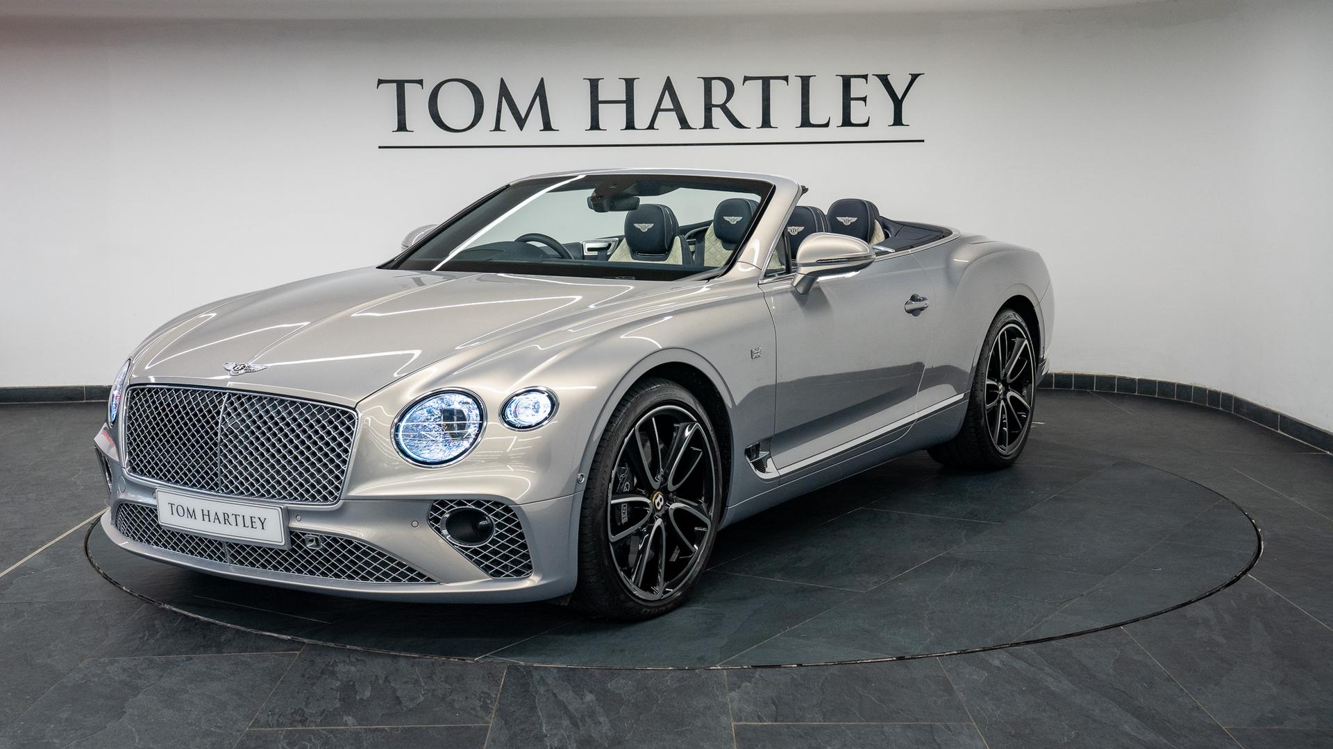 Bentley Continental GTC Photo 3d7ad62b-3b2d-4374-b4a5-6bfade7d1b2e.jpg