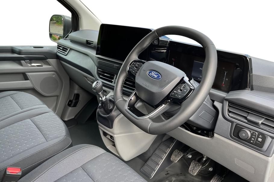 Used Ford TRANSIT CUSTOM NEWCUSTOM4 14