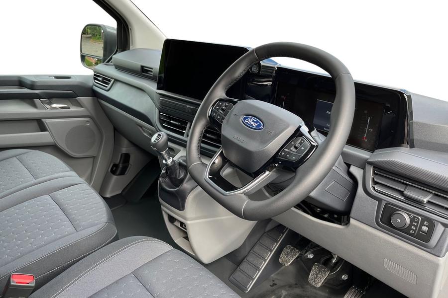 Ford TRANSIT CUSTOM Photo 3d8193a7-b663-4034-8a8e-c6e81a5f03d5.jpg