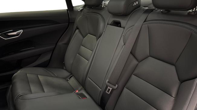Audi e-tron GT Photo 7